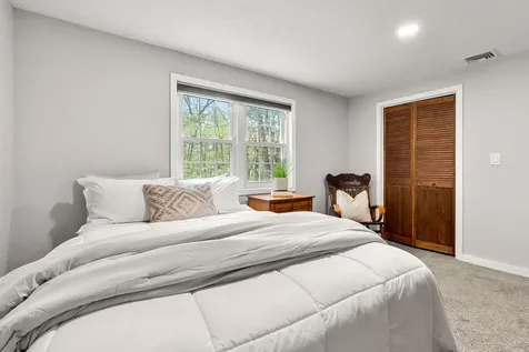 32 Morrison Road Windham NH 03087