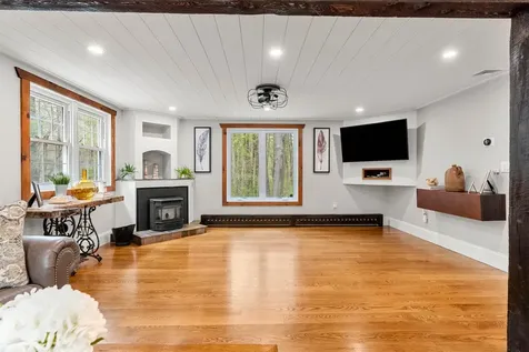 32 Morrison Road Windham NH 03087