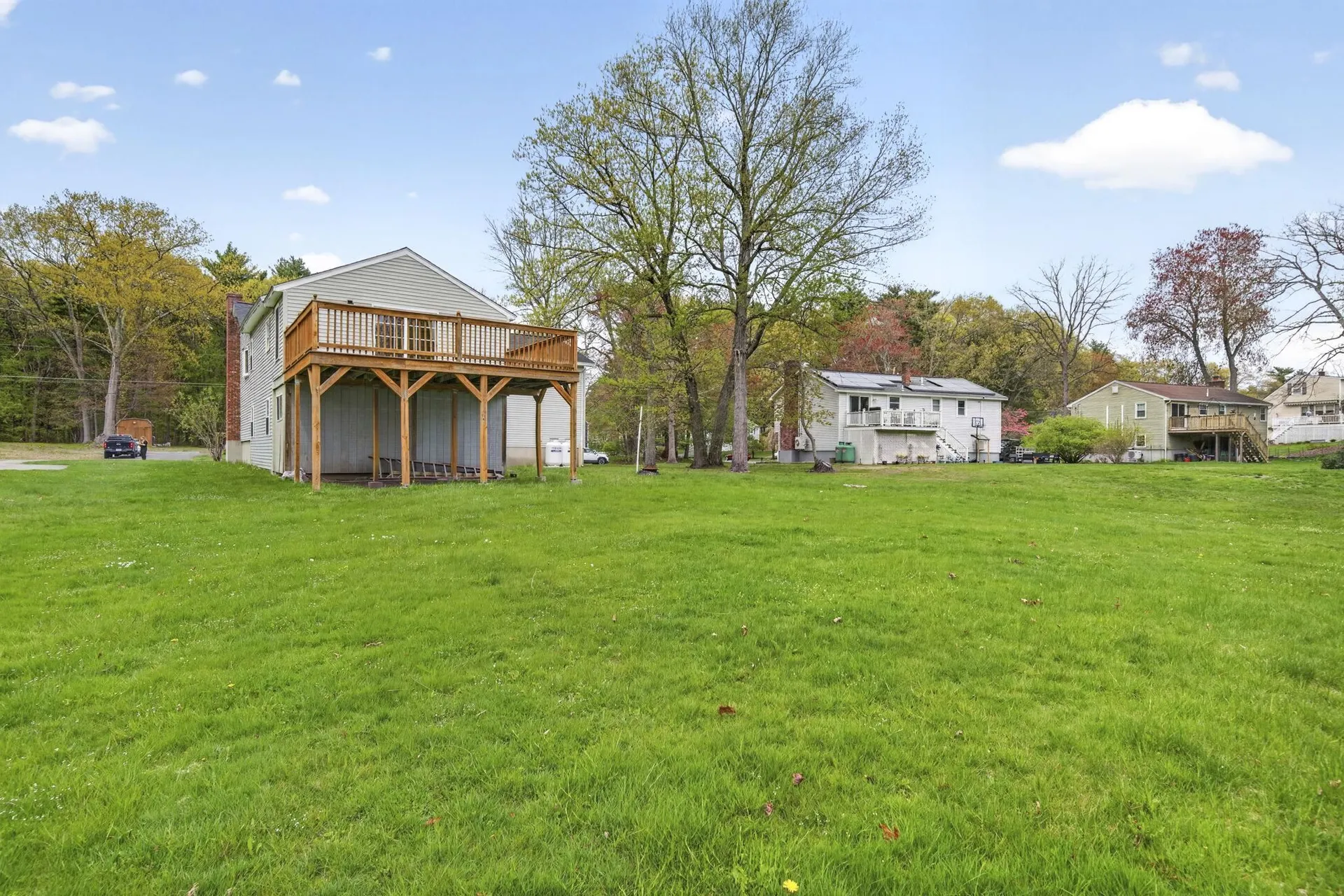 27 Townsend Avenue Salem NH 03079