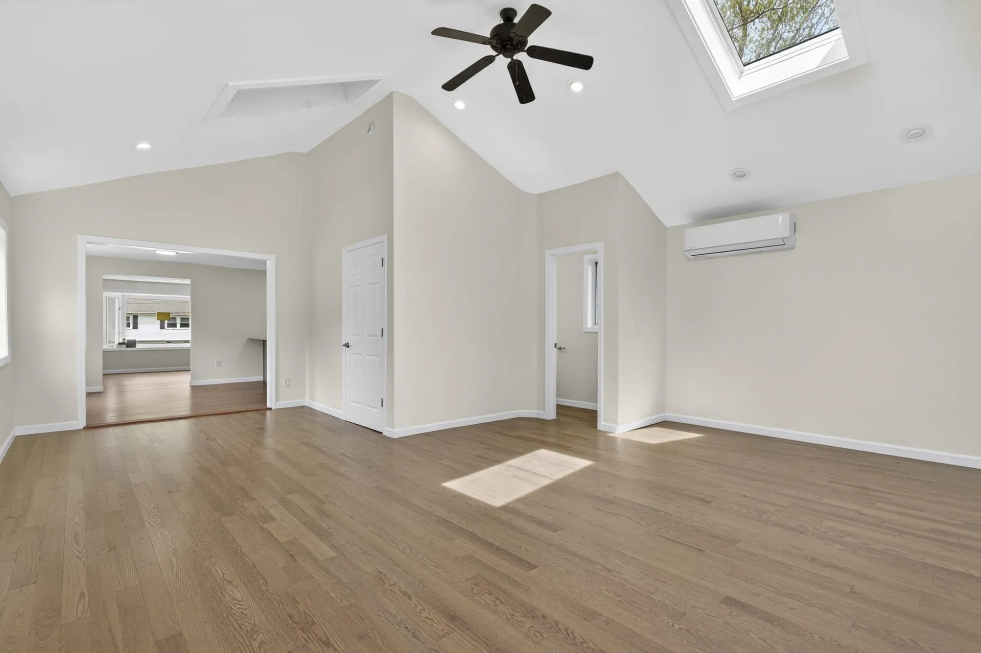 27 Townsend Avenue Salem NH 03079