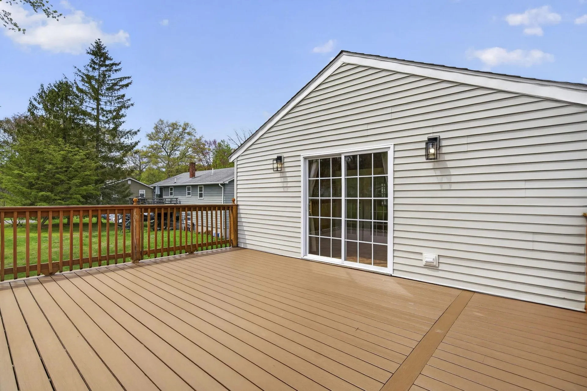 27 Townsend Avenue Salem NH 03079