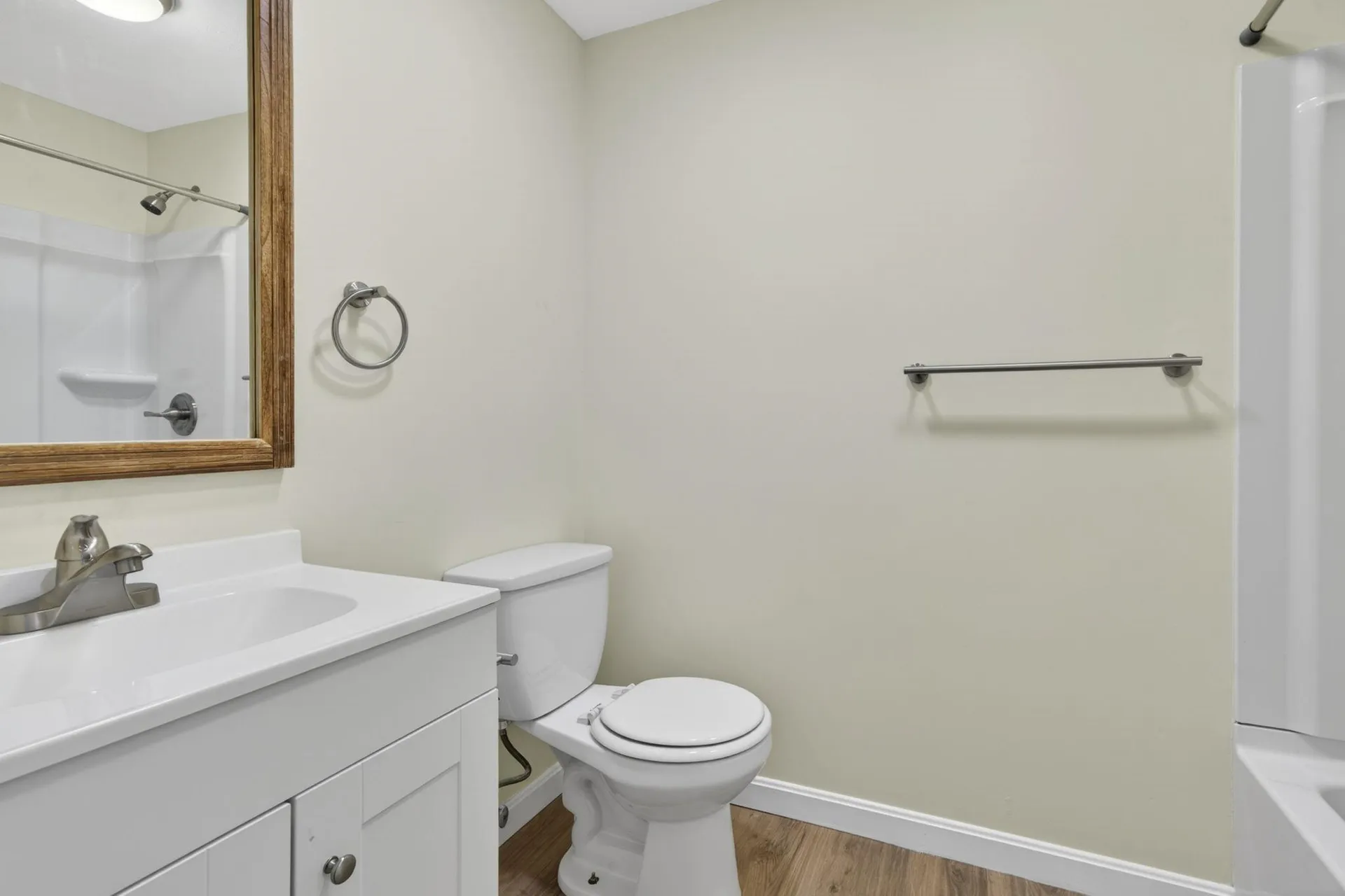 27 Townsend Avenue Salem NH 03079