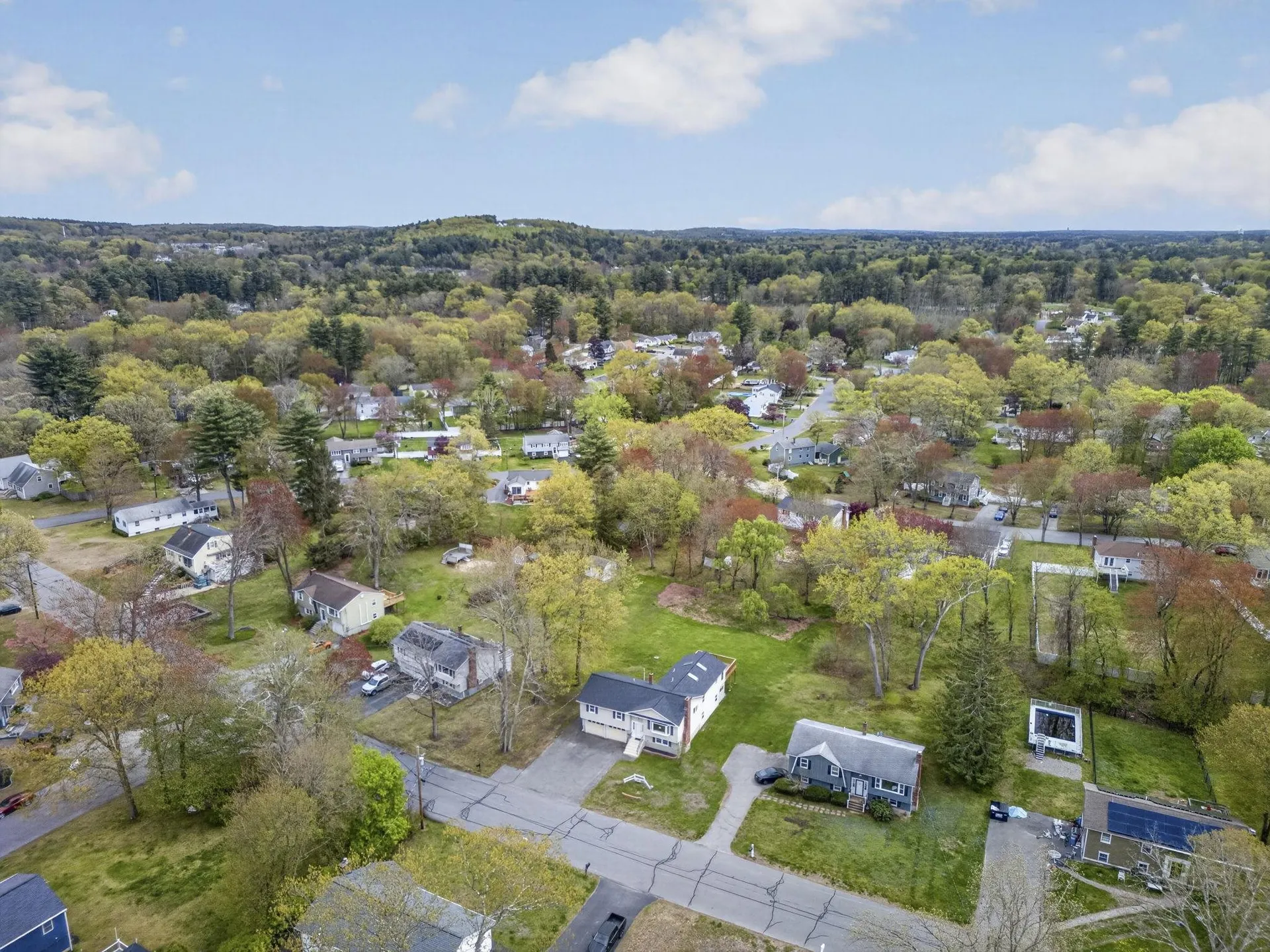 27 Townsend Avenue Salem NH 03079