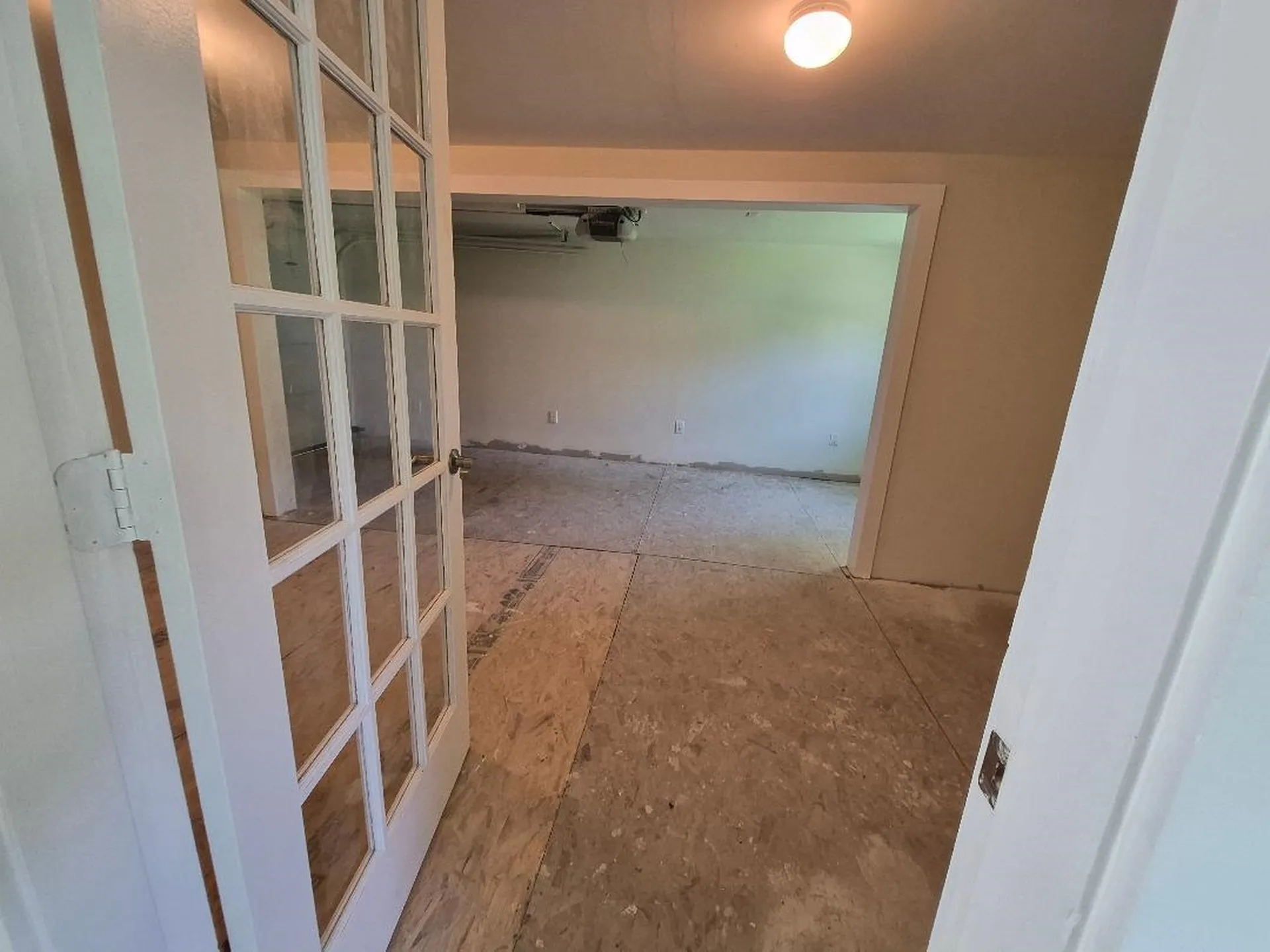 27 Townsend Avenue Salem NH 03079