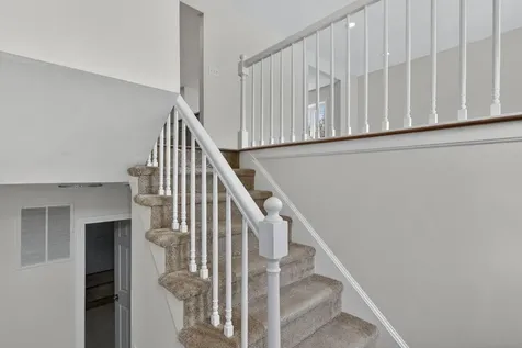 27 Townsend Avenue Salem NH 03079