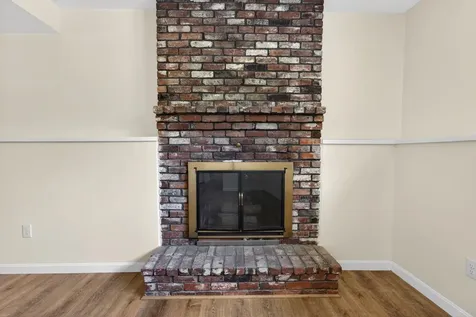27 Townsend Avenue Salem NH 03079