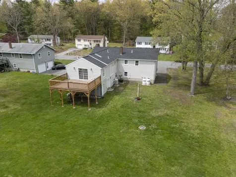 27 Townsend Avenue Salem NH 03079