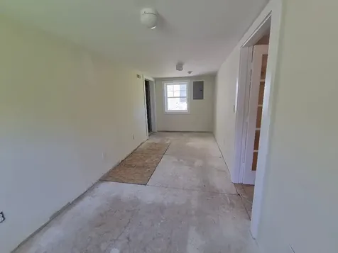 27 Townsend Avenue Salem NH 03079