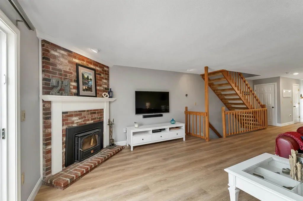 50 Patch Pond Road Ossipee NH 03814