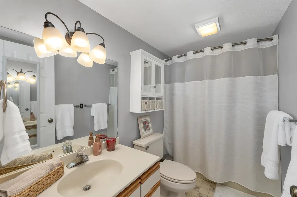 50 Patch Pond Road Ossipee NH 03814