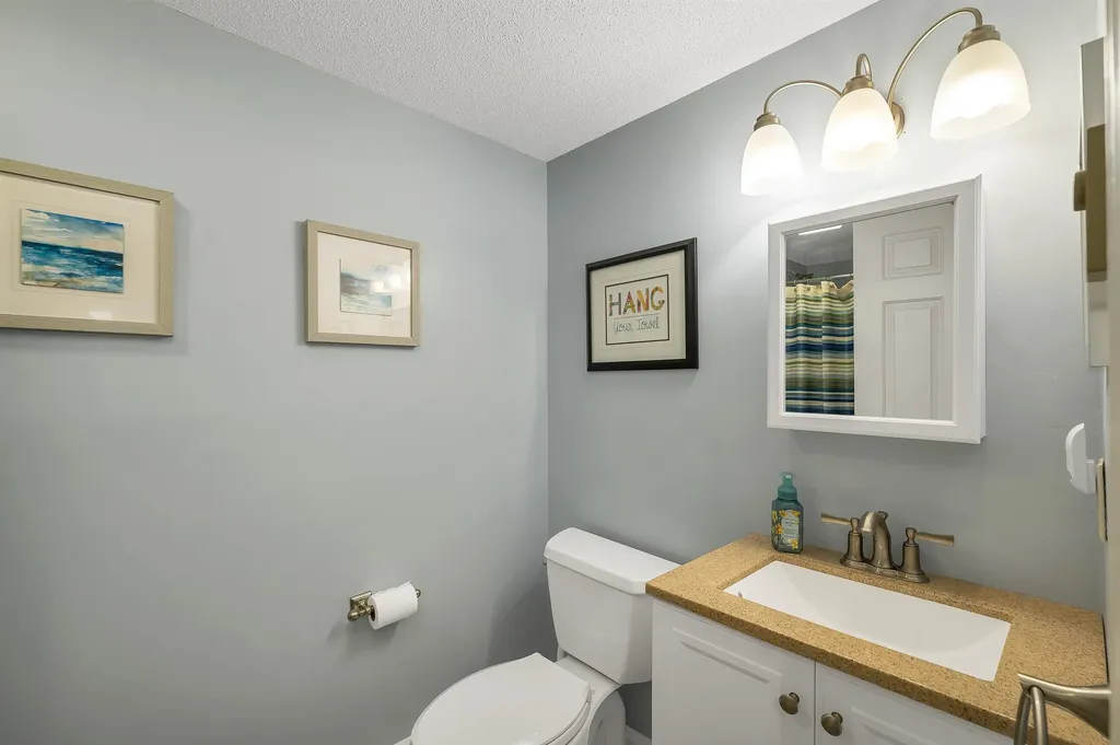 50 Patch Pond Road Ossipee NH 03814