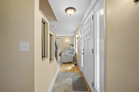 105 Brentwood Road Exeter NH 03833