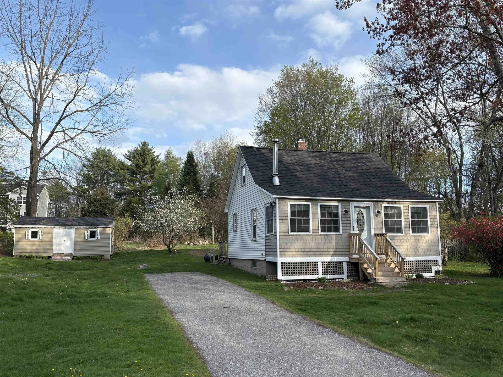 80 St. Laurent Street Epping NH 03042
