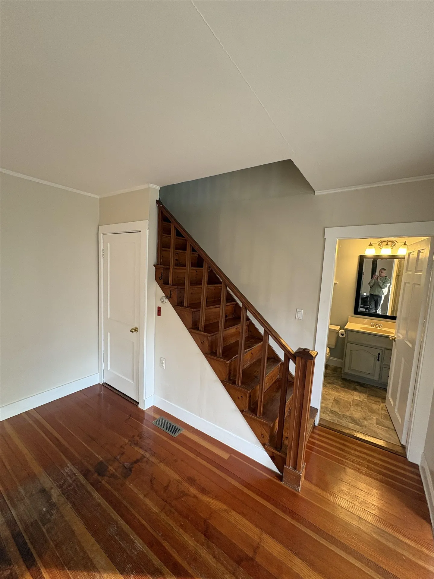 80 St. Laurent Street Epping NH 03042