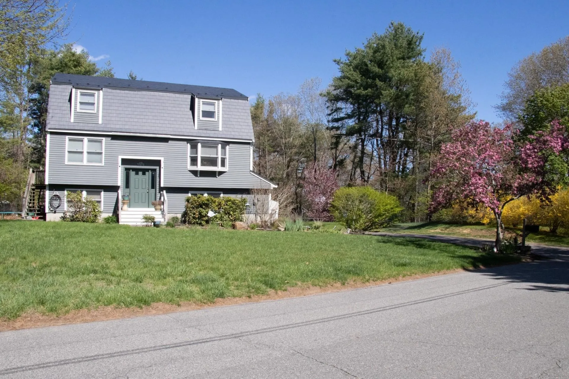 2 Skunk Road Merrimac MA 01860