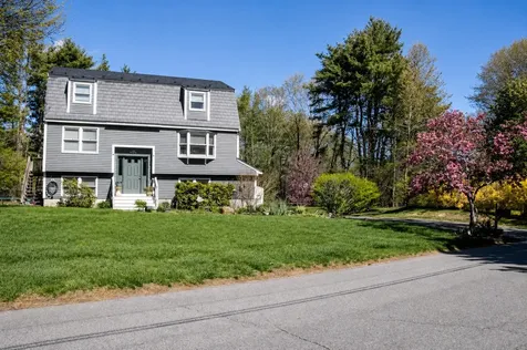 2 Skunk Road Merrimac MA 01860