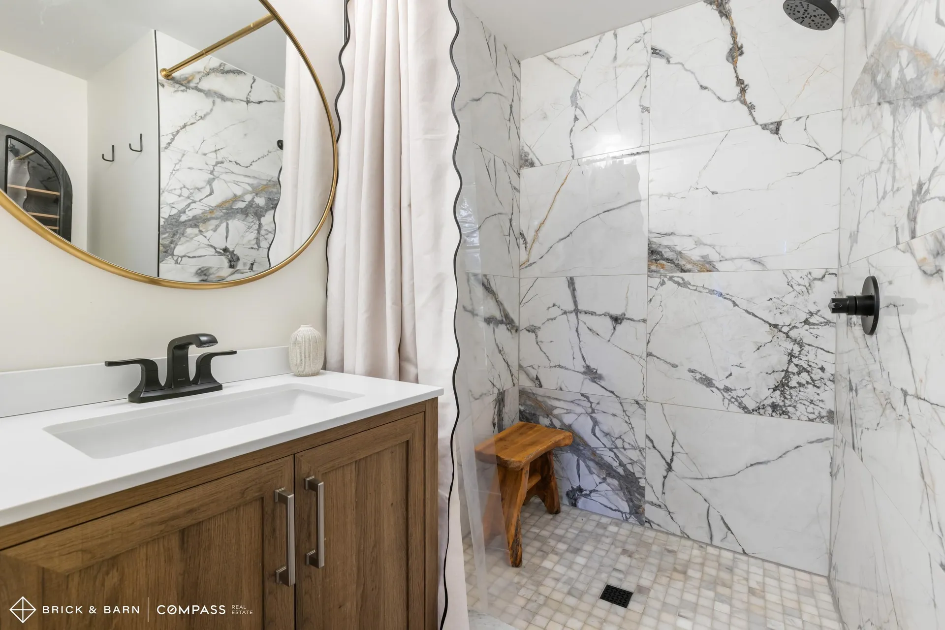 72 Woodbury Avenue Portsmouth NH 03801