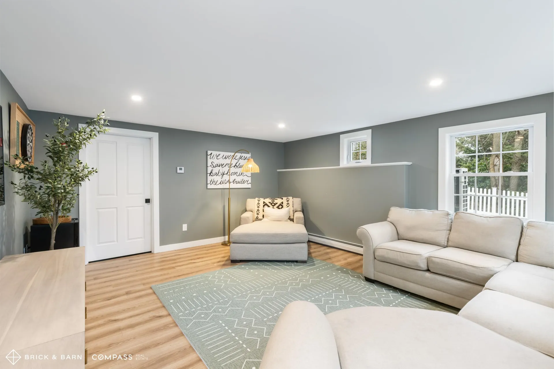 72 Woodbury Avenue Portsmouth NH 03801