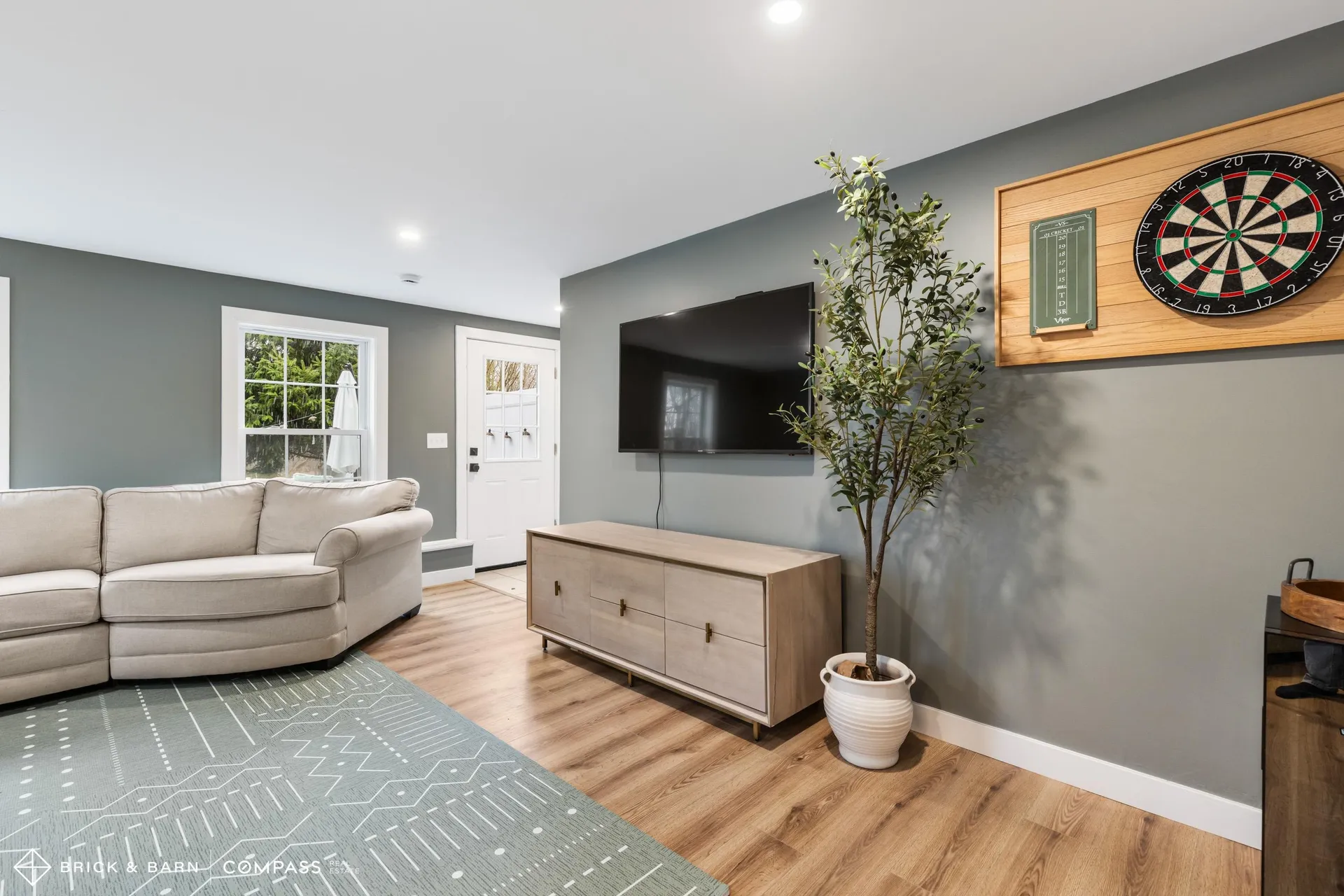 72 Woodbury Avenue Portsmouth NH 03801