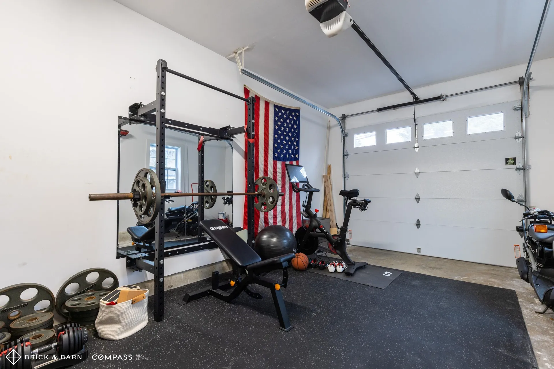 72 Woodbury Avenue Portsmouth NH 03801