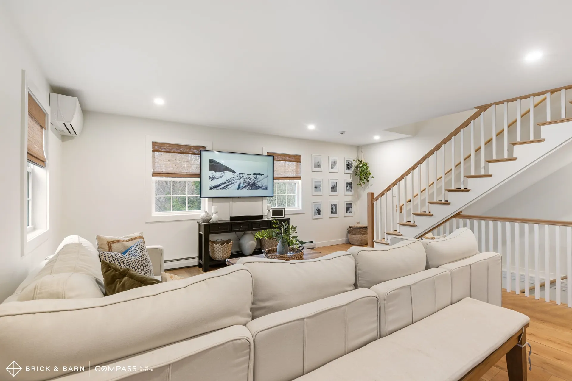 72 Woodbury Avenue Portsmouth NH 03801