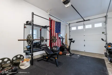 72 Woodbury Avenue Portsmouth NH 03801