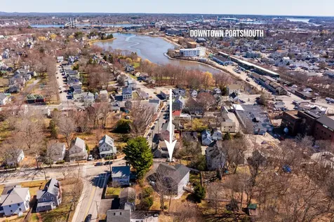 72 Woodbury Avenue Portsmouth NH 03801