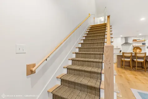 72 Woodbury Avenue Portsmouth NH 03801