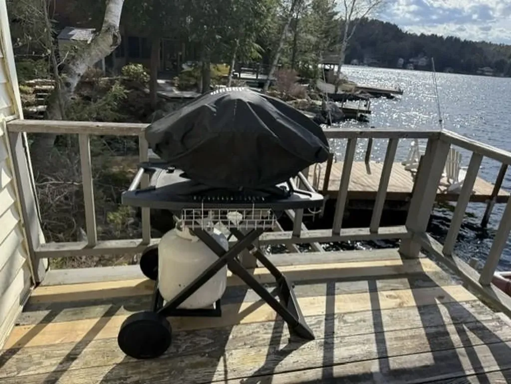 3 Clearwater Avenue Sunapee NH 03782