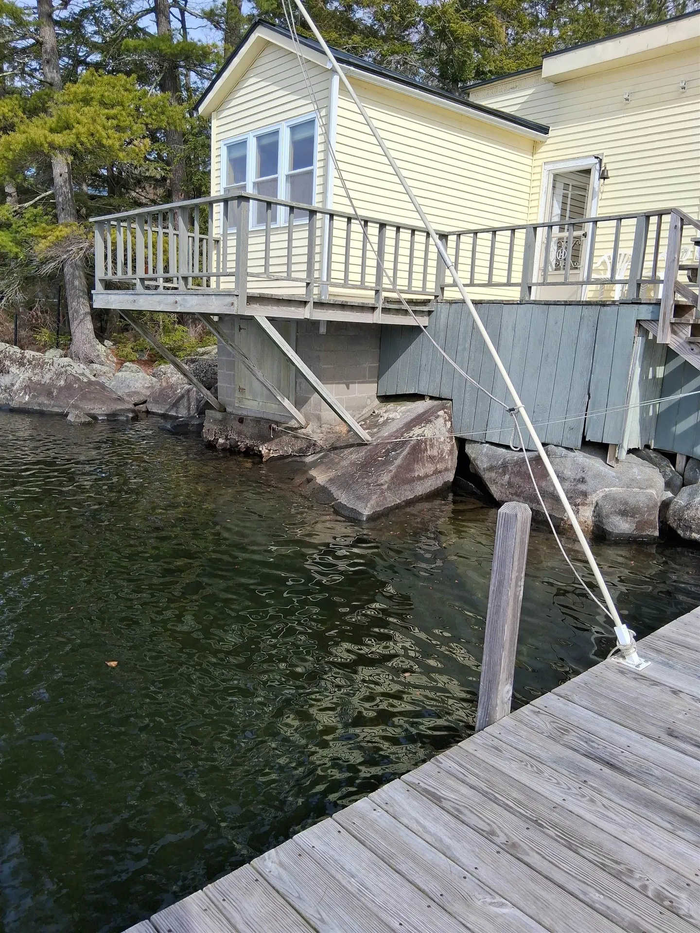 3 Clearwater Avenue Sunapee NH 03782