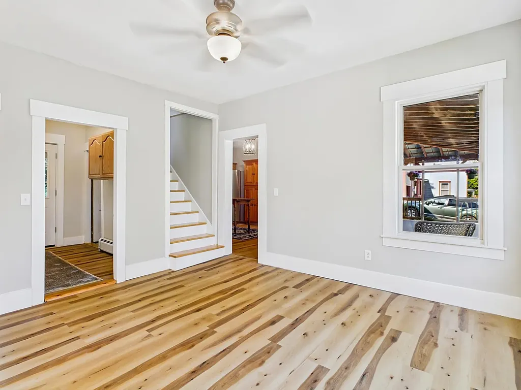 30 Spring Street Colebrook NH 03576
