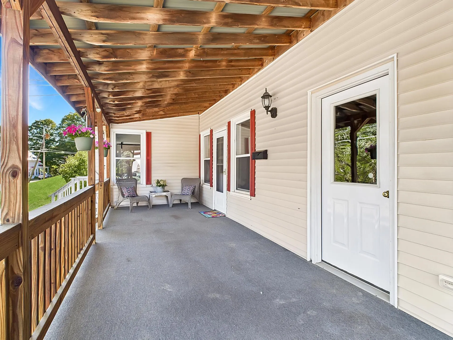 30 Spring Street Colebrook NH 03576