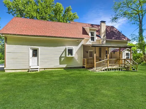 30 Spring Street Colebrook NH 03576