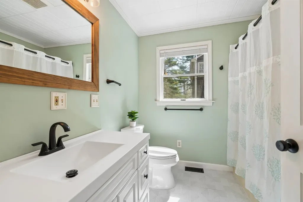 2605 Cox District Road Woodstock VT 05091