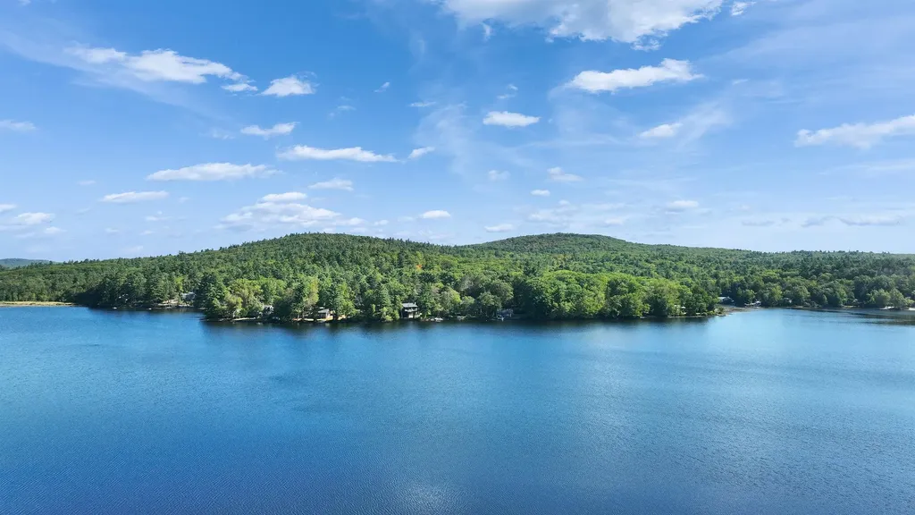 65 Nelson Road Harrisville NH 03450