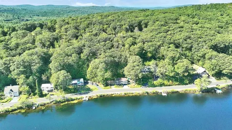 65 Nelson Road Harrisville NH 03450