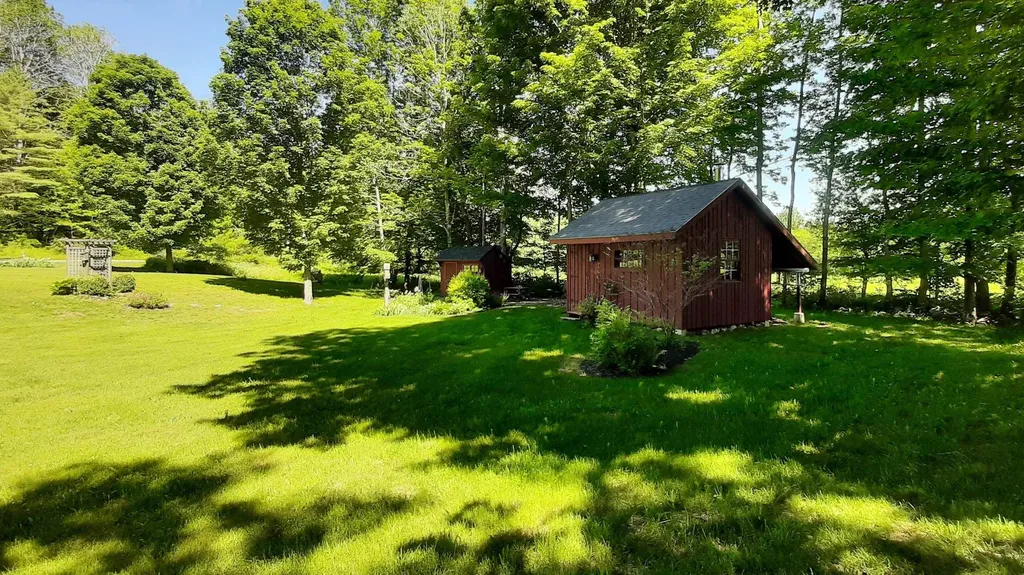 2563 Vt Route 155 Mount Holly VT 05758
