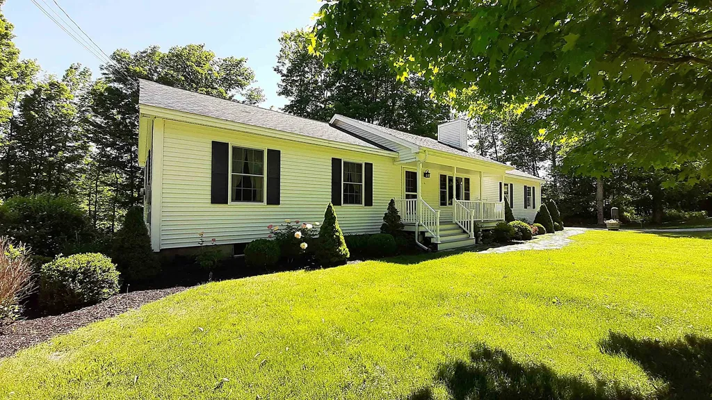 2563 Vt Route 155 Mount Holly VT 05758