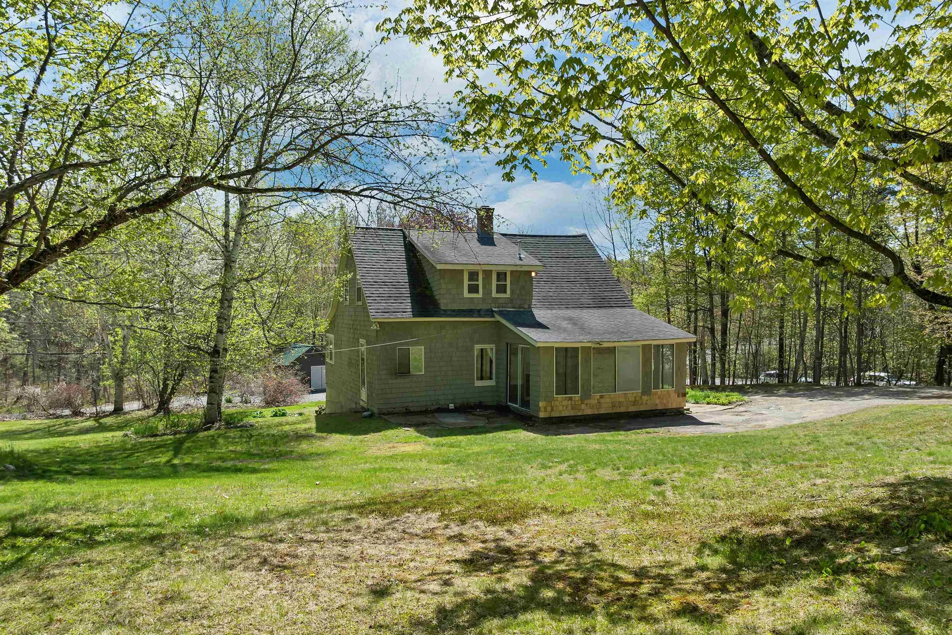 546 White Oaks Road Laconia NH 03246