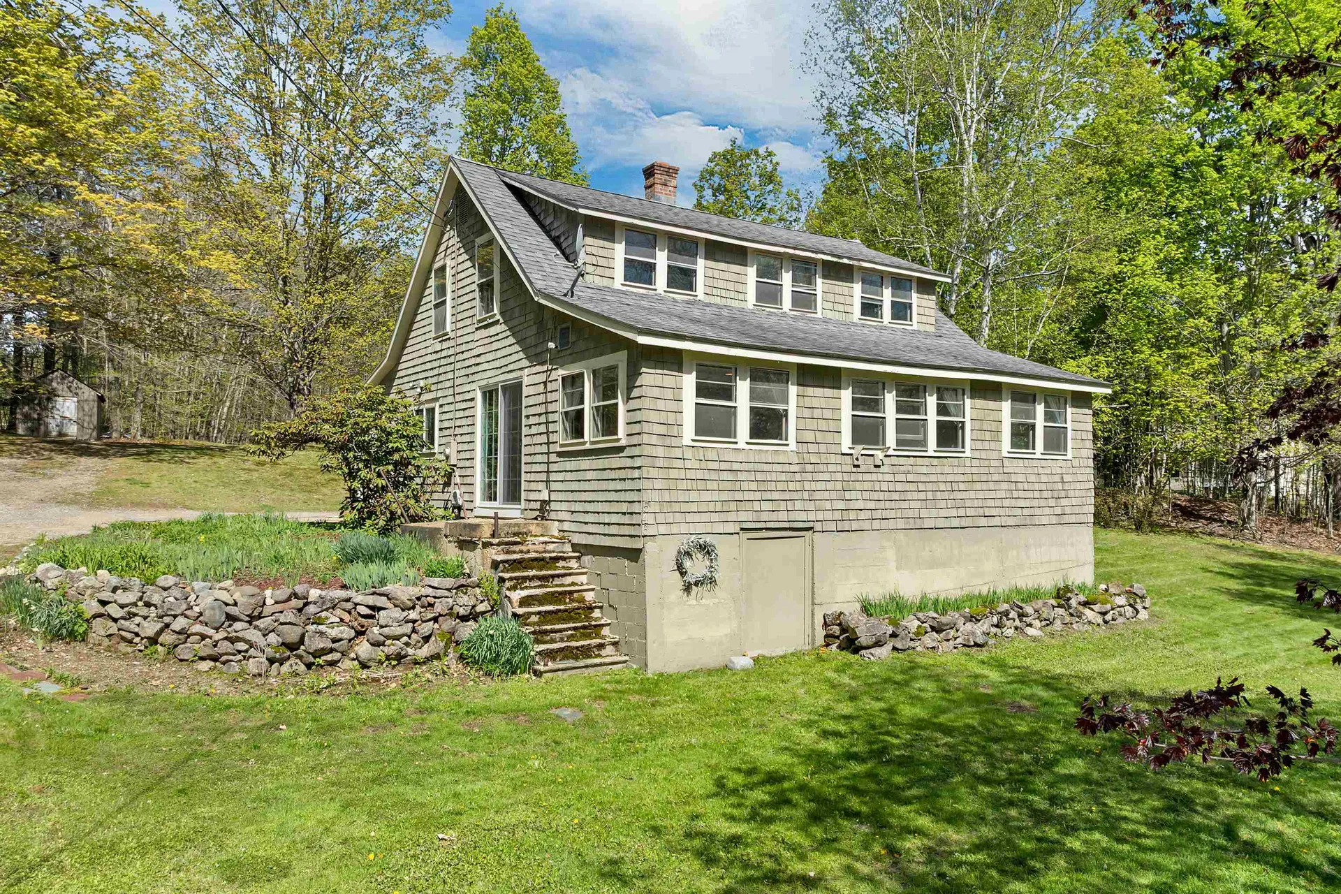 546 White Oaks Road Laconia NH 03246