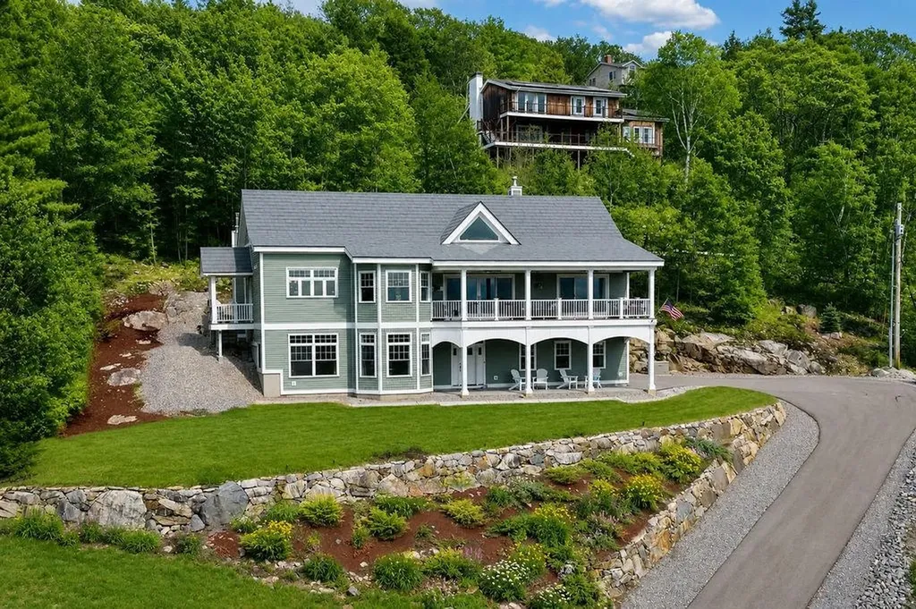 194 Chestnut Drive Gilford NH 03249