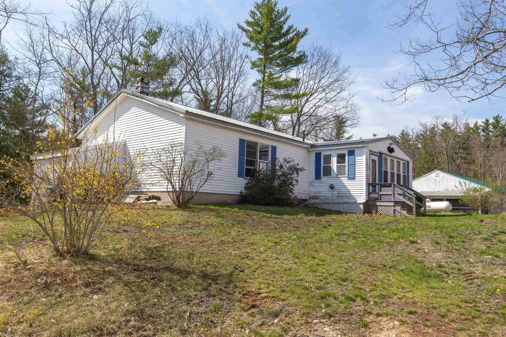 63 Colton Ridge Road Tamworth NH 03817
