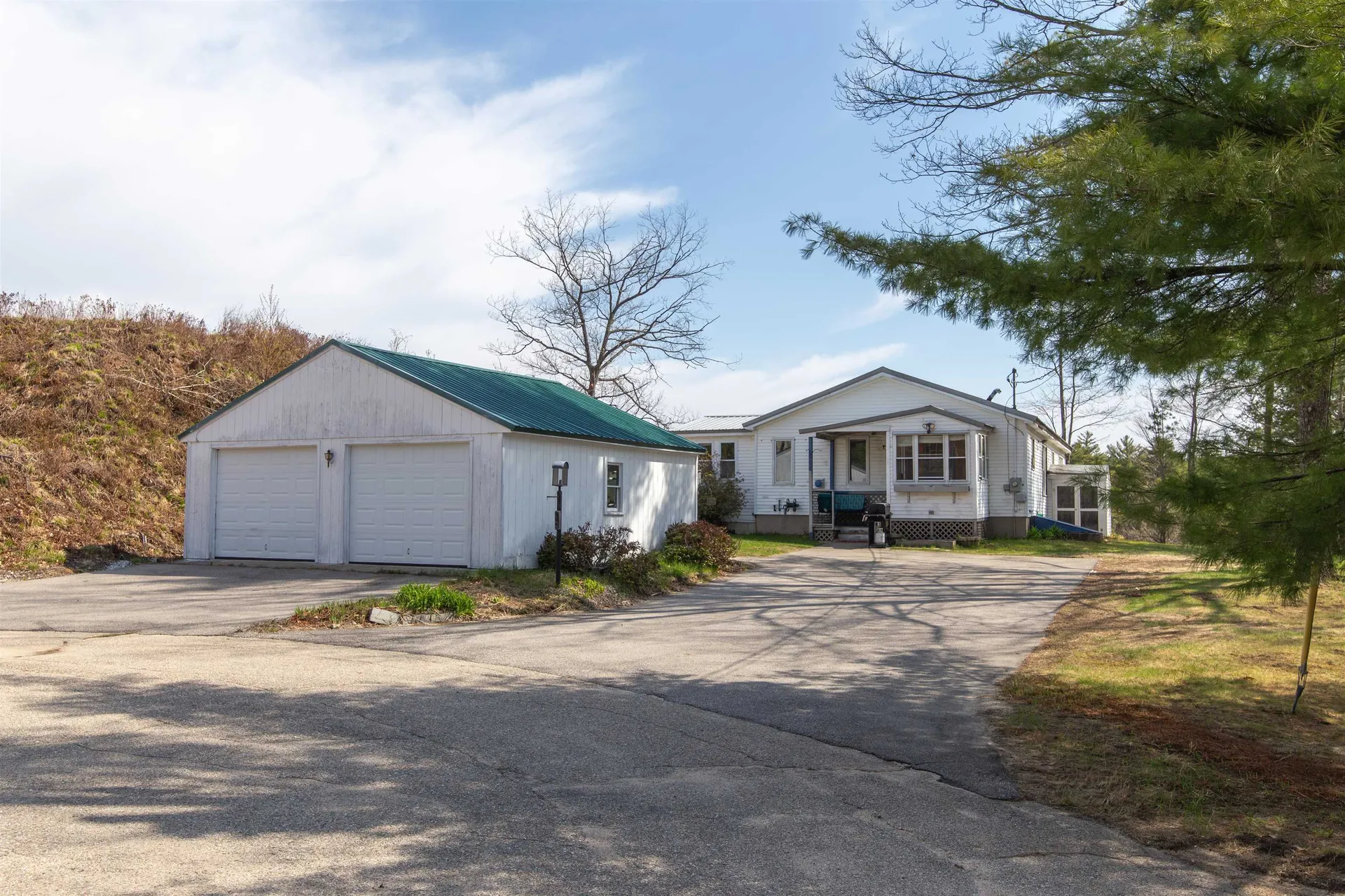 Tamworth NH, 63 Colton Ridge Road