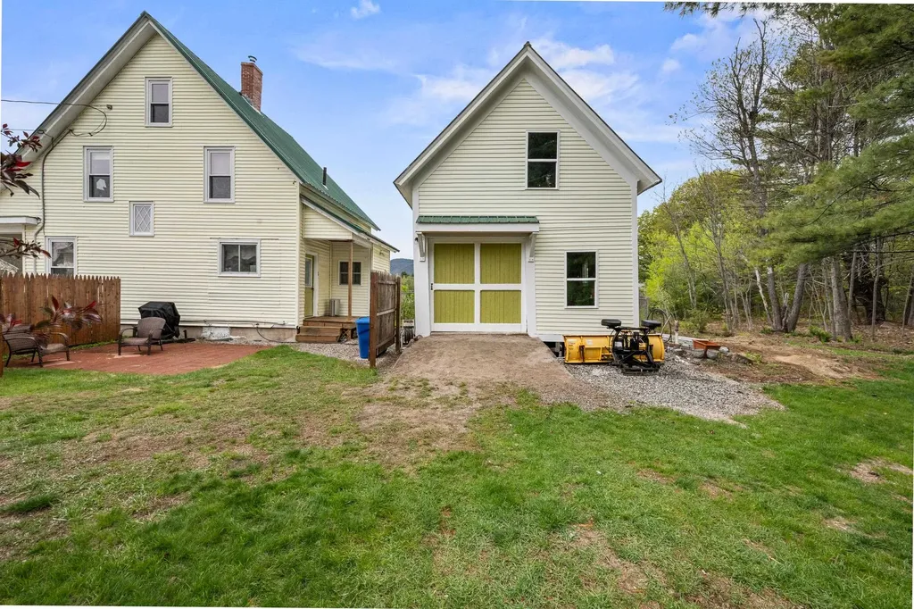 66 Intervale Cross Road Conway NH 03818