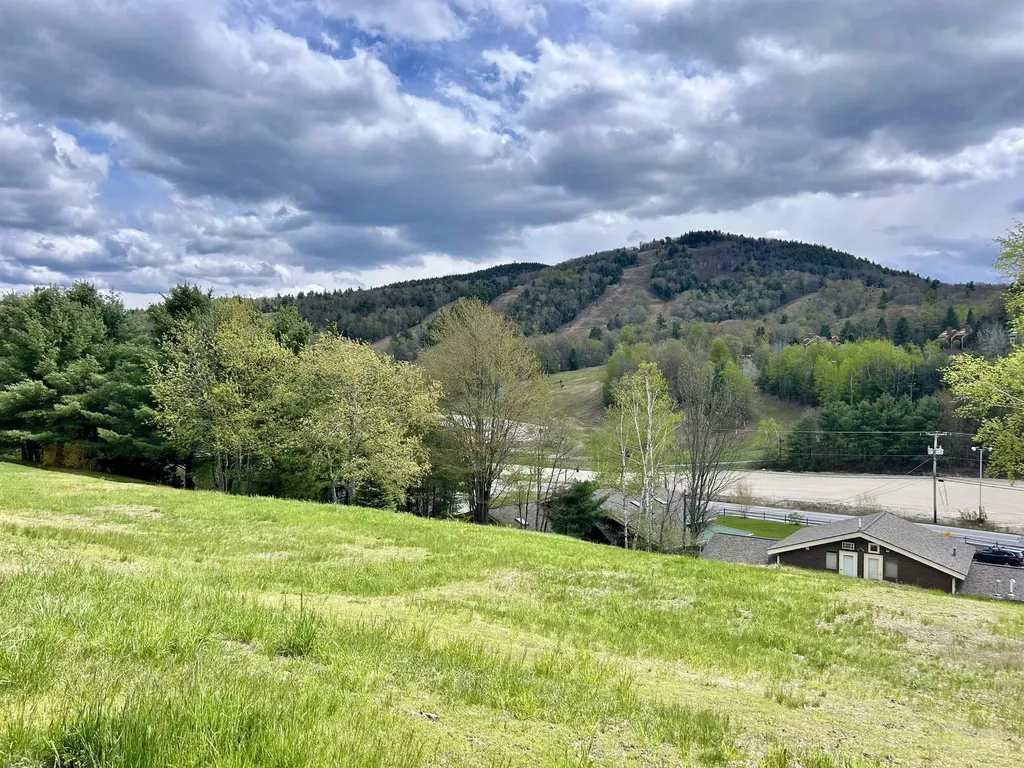 576 Francestown Road Bennington NH 03442