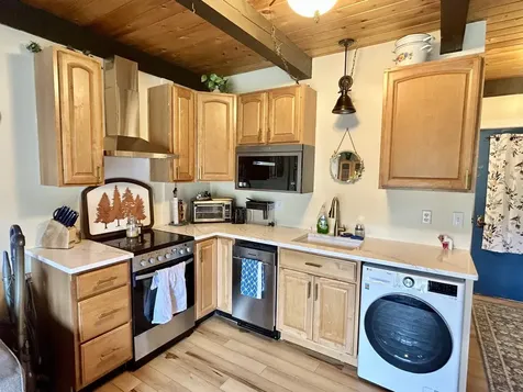 576 Francestown Road Bennington NH 03442
