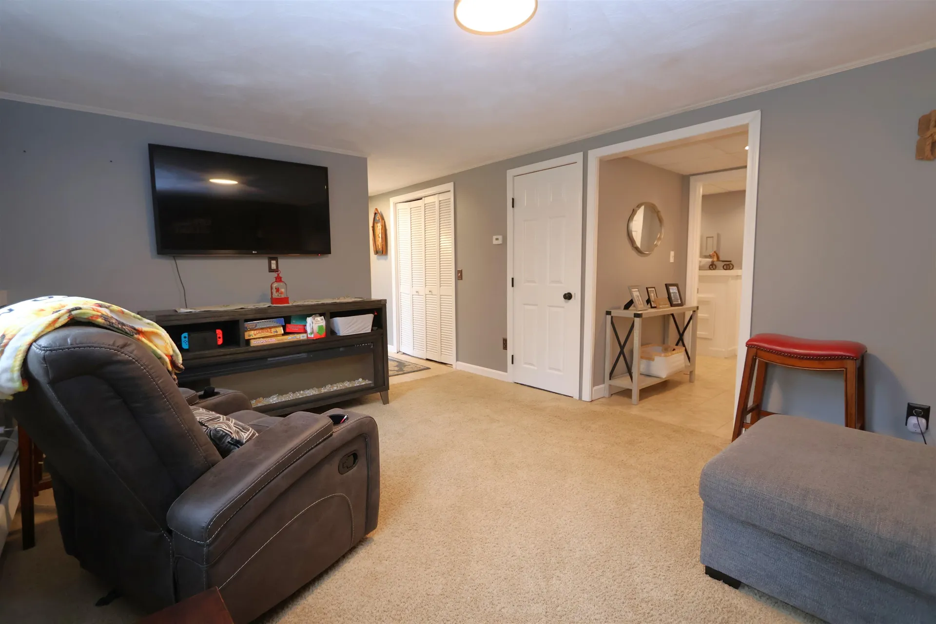 19 Beach Drive Kingston NH 03848