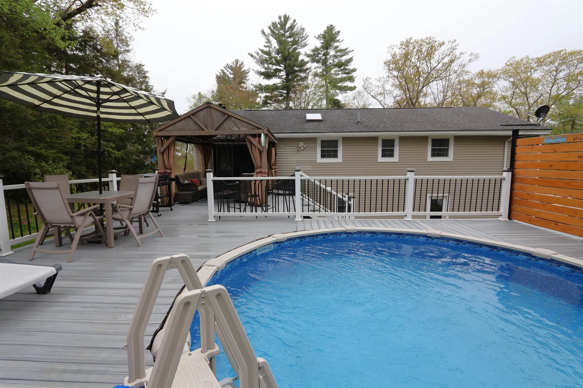 19 Beach Drive Kingston NH 03848