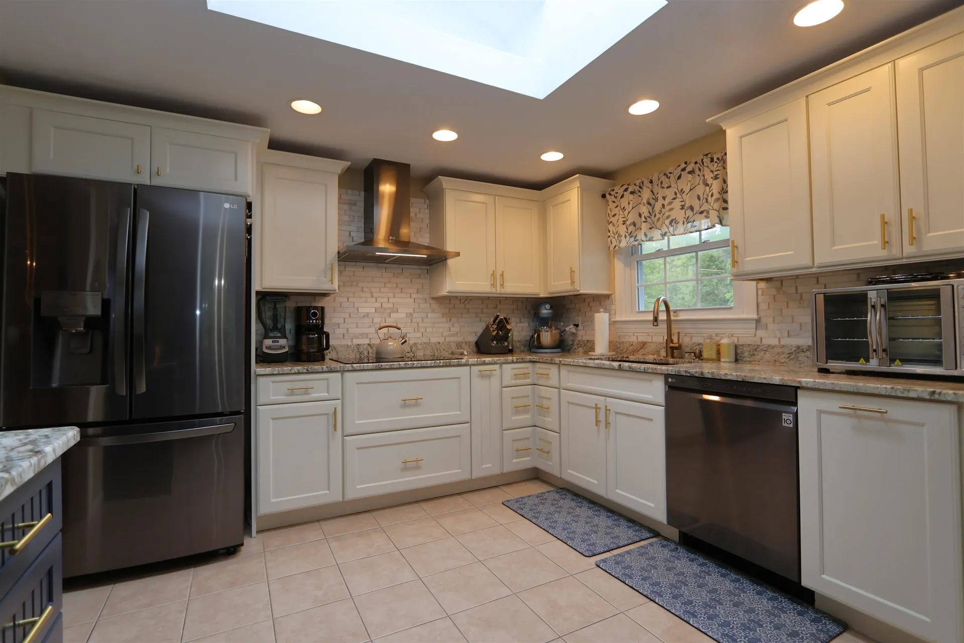 19 Beach Drive Kingston NH 03848