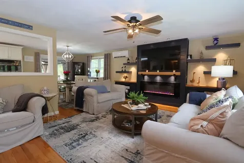 19 Beach Drive Kingston NH 03848